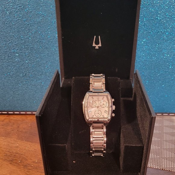 BULOVA ( WATCH WOMAN